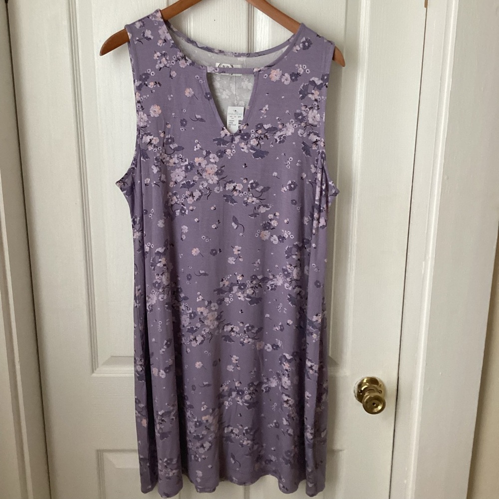 MAURICES: 24/7 purple floral keyhole cut out shift dress 1X